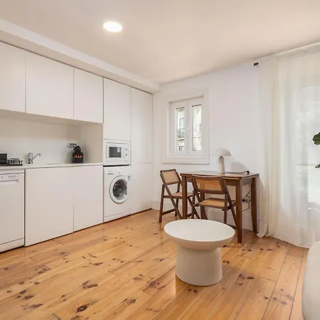 A Janela De Alfama Апартаменты