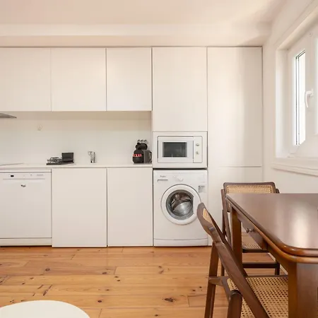 A Janela De Alfama Апартаменты